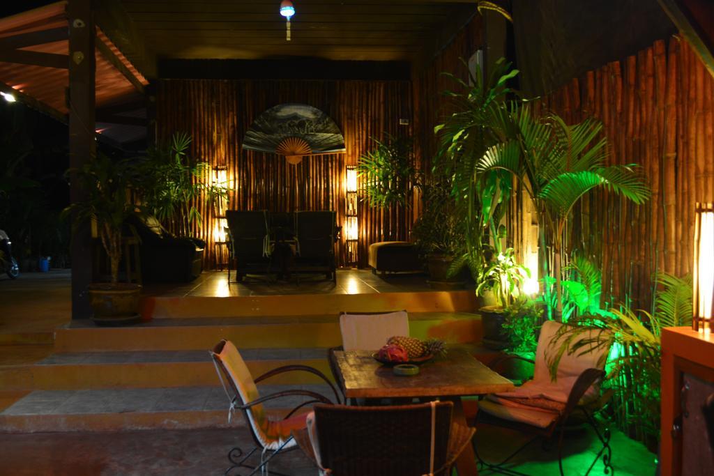 M&M Guesthouse Koh Chang Extérieur photo